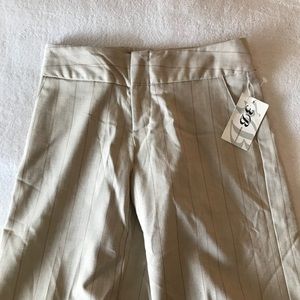 Women’s Pants